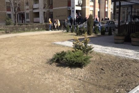 Prostor na uglu ulica Nikole Skobaljića i Mlinske dobio lepši izgled
