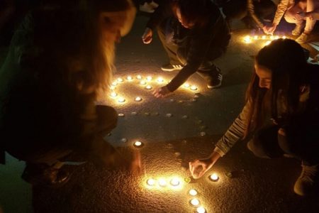 Grad Leskovac se juče priključio akciji „Sat za našu planetu“