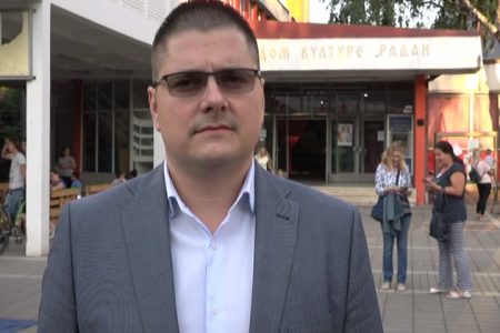 Predsednik opštine Lebane Ivan Bogradnović uputio novogodišnju čestitku svojim sugrađanima
