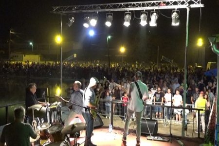 Moto skupom i rok koncertom Dejana Cukića završeno Grdeličko leto