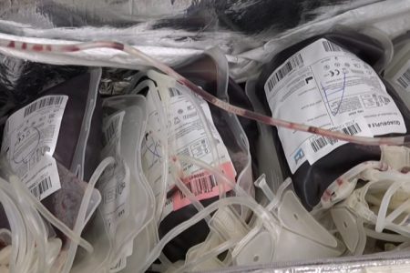 U ČETVRTAK AKCIJA DOBROVOLJNOG DAVANJA KRVI U LESKOVCU