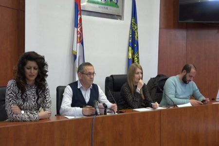 NA SEDNICI GRADSKE IZBORNE KOMISIJE U LESKOVCU POTVRĐENA JE DANAS IZBORNA LISTA ALEKSANDAR VUČIĆ ,,ZA NAŠU DECU“