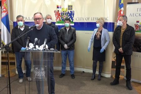 NA PRES KONFERENCIJI GRADONAČELNIK GORAN CVETANOVIĆ NAJAVIO JE POMOĆ  PENZIONERIMA I KORISNICIMA SOCIJALNE POMOĆI