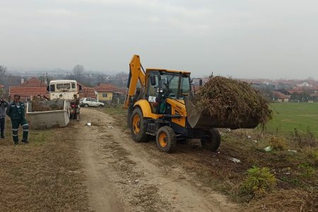 DANAS UREĐENA JAVNA POVRŠINA U DONJEM SINKOVCU