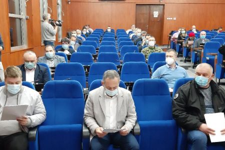 VAKCINACIJA I POŠTOVANJE SVIH PROPISANIH MERA ZAŠTITE SU PREDUSLOVI U BORBI SA EPIDEMIJOM VIRUSA KOVID 19