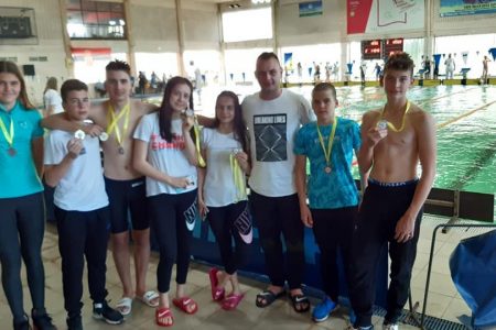 PLIVAČKI KLUB „LESKOVAC“ OSVOJIO 15 MEDALJA NA MEĐUNARODNOM PLIVAČKOM TAKMIČENJU
