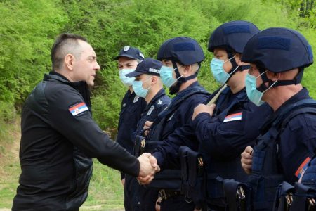 Ministar Vulin: Policija u Kopnenoj zoni bezbednosti ispunjava svoje zadatke