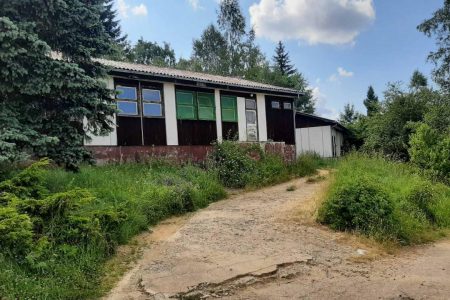POTPISAN ANEKS I UGOVORA ZA SANACIJU OMLADINSKOG NASELJA NA VLASINSKOM JEZERU