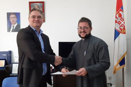 U BOJNIKU POTPISAN UGOVOR IZMEĐU LOKALNE SAMOUPRAVE I CRKVE U GORNJEM BRIJANJU