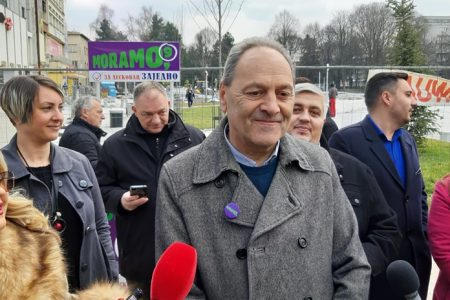 GG „ZA LESKOVAC ZAJEDNO“ KAO DEO POSLANIČKE LISTE „MORAMO“ DANAS ODRŽALA PRES KONFERENCIJU U CENTRU GRADA