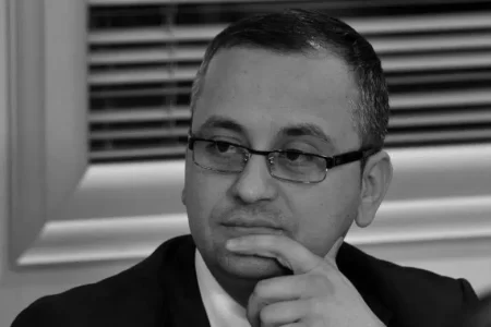 BRANKO GOGIĆ DIREKTOR ETV POGINUO U NESREĆI KOD RAŽNJA U KOJOJ JE POVREĐEN RASIM LJAJIĆ