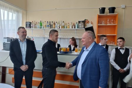 POSETA TRGOVINSKO – UGOSTITELJSKOJ ŠKOLI
