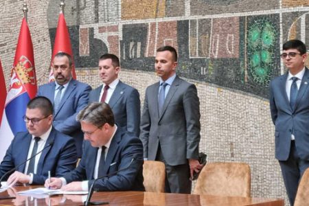 OPŠTINA LEBANE POTPISALA UGOVOR SA MINISTARSTVOM  ZA RAD, ZAPOŠLJAVANJE, BORAČKA I SOCIJALNA PITANJA