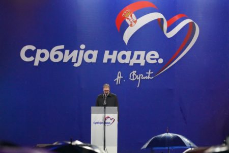 VUČIĆ: POSLEDNJI PUT VAM SE OBRAĆAM KAO PREDSEDNIK SRPSKE NAPREDNE STRANKE