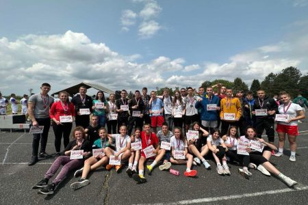 ODRŽANO TAKMIČENJE U ATLETICI ZA UČENIKE OSNOVNIH I SREDNJIH ŠKOLA