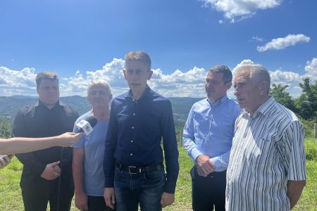 MINISTAR DRŽAVNE UPRAVE I LOKALNE SAMOUPRAVE ALEKSANDAR MARTINOVIĆ POSETIO MEDVEĐU