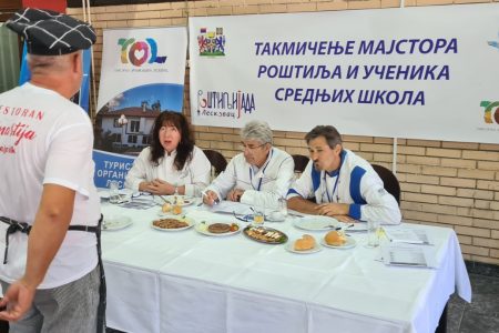 NAJBOLJU PLJESKAVICU NAPRAVIO DRAGIŠA NIKOLIĆ IZ BOJNIKA A SVEUKUPNI POBEDNIK BOJAN CVETKOVIĆ IZ RESTORANA KOD DVA DRUGARA