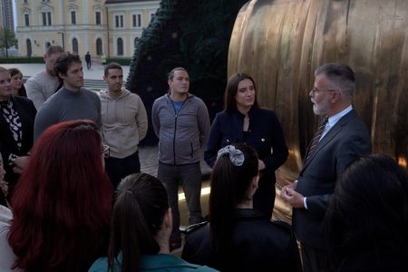 SPOMENIK STEFANU NEMANJI OBIŠLI LAKIĆ I RISTIĆ