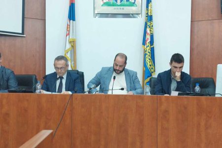 GRADSKA IZBORNA KOMISIJA U LESKOVCU POTVRDILA IZBORNU LISTU SNS-a
