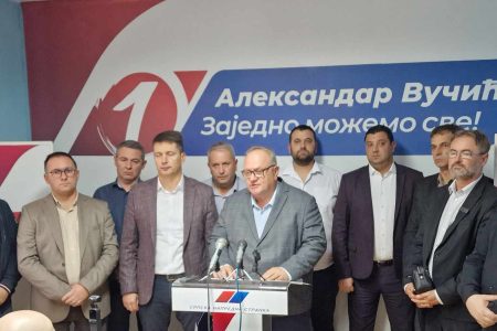 KAMPANJA SRPSKE NAPREDNE STRANKE KREĆE IZ LESKOVCA U NEDELJU 5. NOVEMBRA