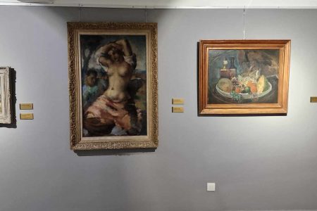 U LESKOVAČKOM KULTURNOM CENTRU SINOĆ JE OTVORENA IZLOŽBA POD NAZIVOM „SIMBOL(I) GRADA“