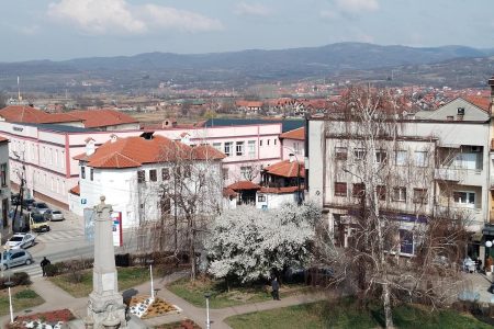 OPŠTINA VLASOTINCE OVE GODINE PLAĆA DRUGARSKE I MATURSKE VEČERI