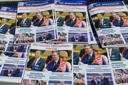 U CENTRU GRADA DANAS PREZENTOVAN NAJNOVIJI BROJ SNS INFORMATORA