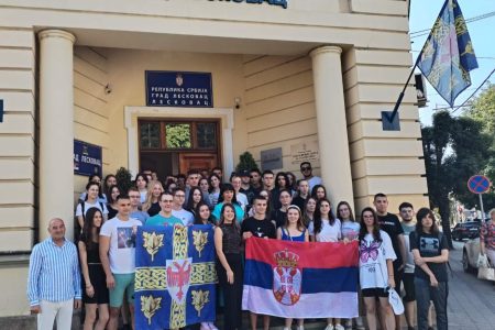 VUKOVCI SREDNJIH ŠKOLA OTIŠLI NA NAGRADNU EKSKURZIJU