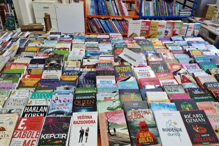 LESKOVAČKA NARODNA BIBLIOTEKA ZNATNO OBNOVILA SVOJ KNJIŽNI FOND