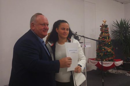 POLJOPRIVREDNIM PROIZVOĐAČIMA U GRDELICI URUČENI UGOVORI O DODELI SUBVENCIJA
