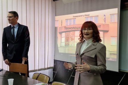 NA TEHNOLOŠKOM FAKULTETU U LESKOVCU DANAS JE ORGANIZOVAN DAN OTVORENIH VRATA