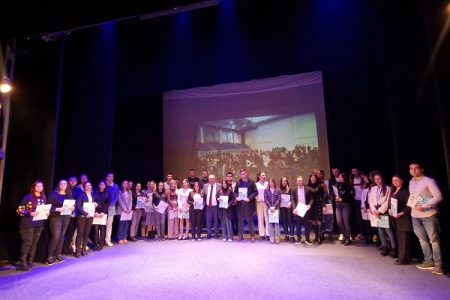 MLADI TALENTI GRADA LESKOVCA DANAS SU DOBILI SVETOSAVSKE NAGRADE