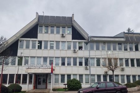 GRADONAČELNIK CVETANOVIĆ DANAS POSETIO OGRANAK DOMA ZDRAVLJA U GRDELICI