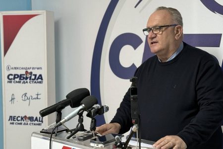 CVETANOVIĆ: NAŠ IZBOR SU OTVORENI PUTEVI I ULICE, NAŠ IZBOR SU DIJALOG I KONSTRUKTIVNI PREDLOZI