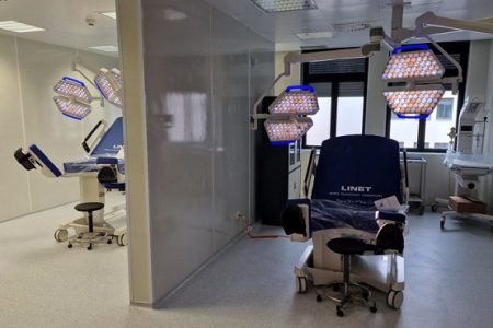 GRADONAČELNIK DR GORAN CVETANOVIĆ SA SARADNICIMA OBIŠAO NOVO REKONSTRUISANO KRILO LESKOVAČKE BOLNICE