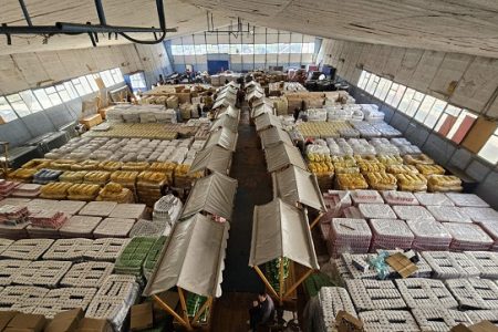 POČELO PAKOVANJE I DISTRIBUCIJA PAKETA ZA PENZIONERE I SOCIJALNO UGROŽENE SUGRAĐANE